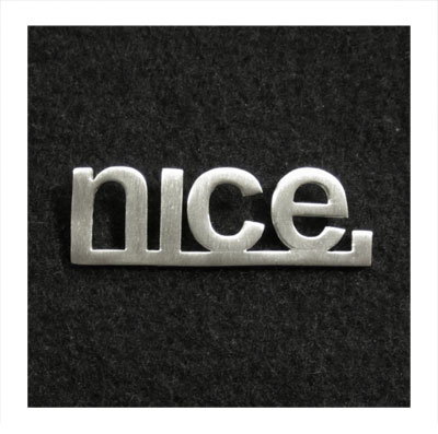 HOUSE OF CRAFT BROOCH